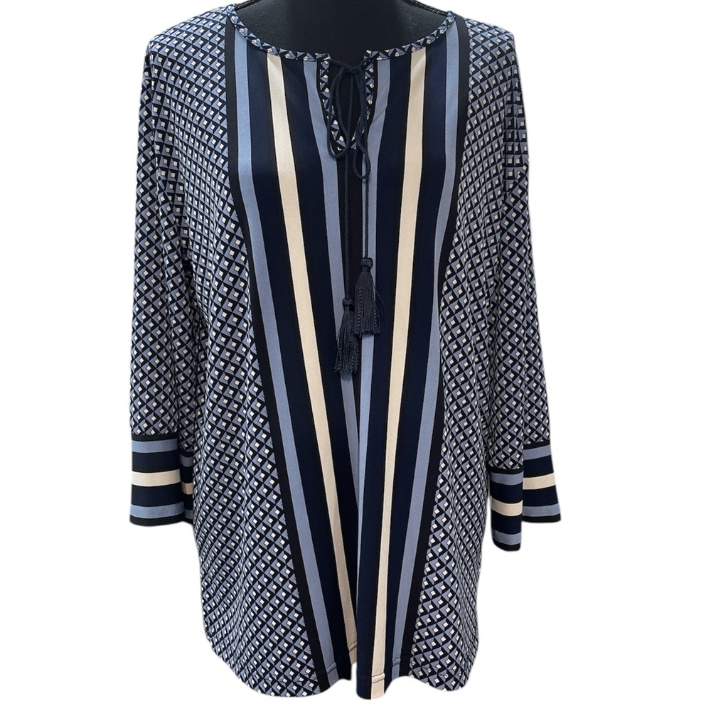 Jones New York Blue and Cream Relaxed Tie Front Tunic